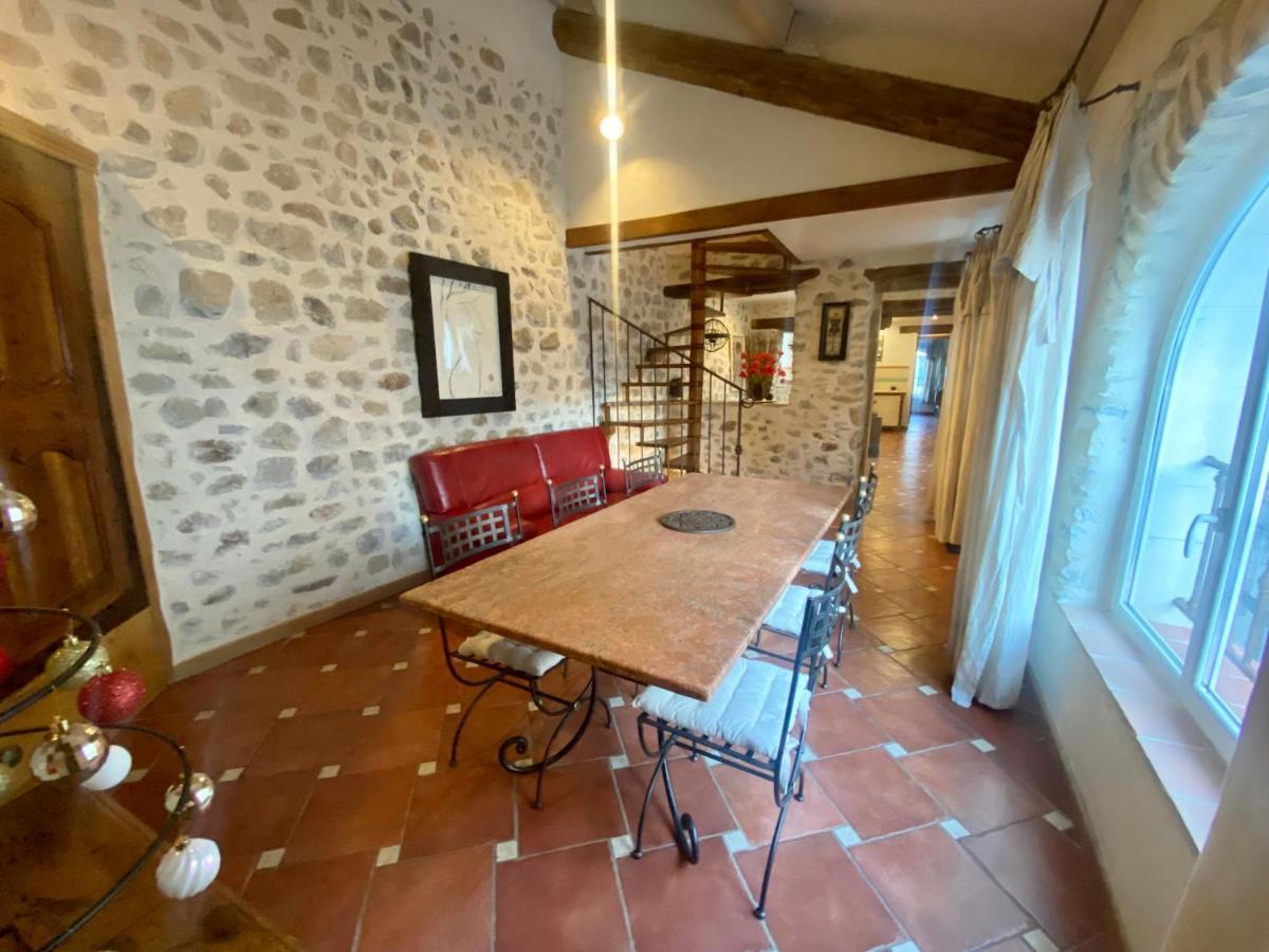 Gite De Groupe 9Ch Ou 3 Gites Independants De 3Ch - Patio Et Piscine Interieure Chauffee Toute L'Annee Vallon-Pont-dʼArc Eksteriør billede