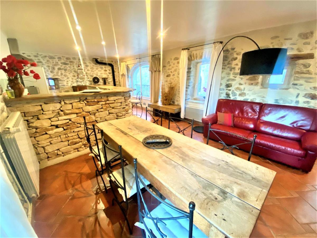 Gite De Groupe 9Ch Ou 3 Gites Independants De 3Ch - Patio Et Piscine Interieure Chauffee Toute L'Annee Vallon-Pont-dʼArc Eksteriør billede